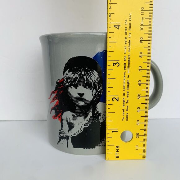 Vintage Les Miserables A Musical Coffee Mug Tea Cup Made in England - Picture 7 of 8